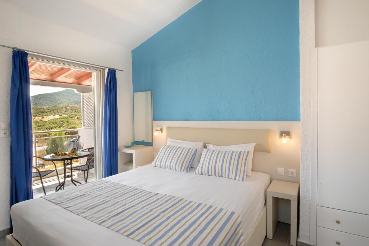 Blue Senses Apartments サルティ エクステリア 写真