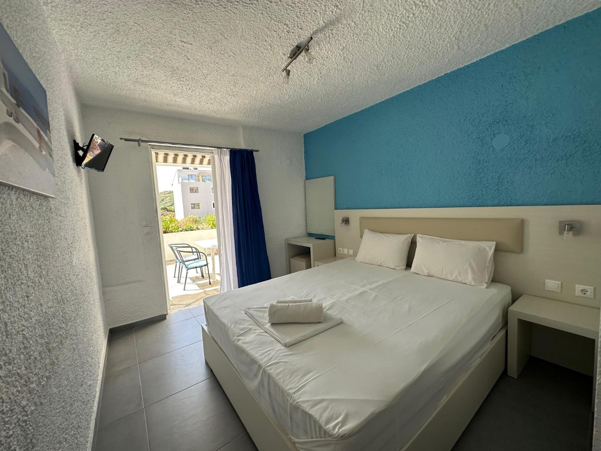 Blue Senses Apartments サルティ エクステリア 写真